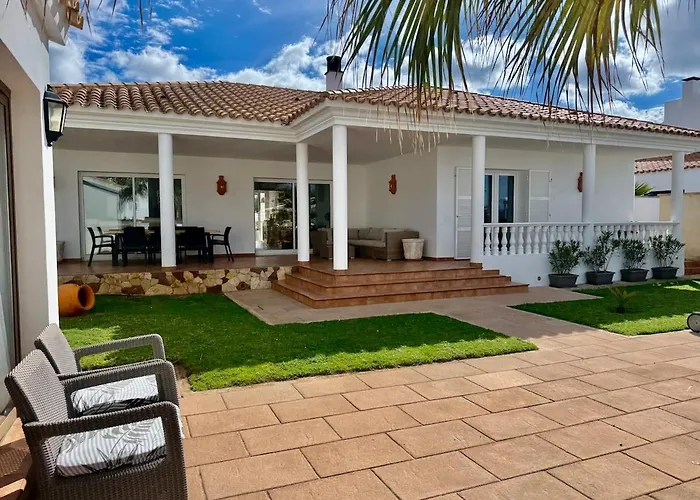 Villa Villa Coral Cala'N Blanes (Menorca)