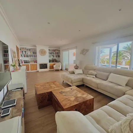 Villa Coral וילה